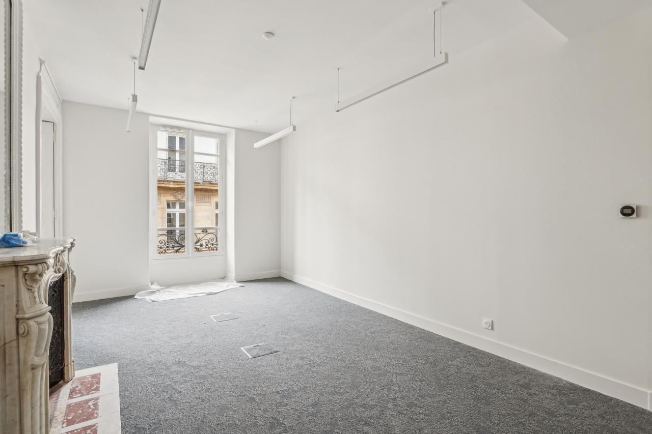 Bureau Paris 169m² Location bureau Paris OLBUR2426194 8
